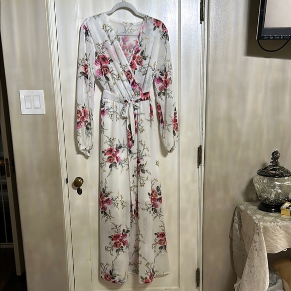 Cream Wrap Gown with Bishop Sleeves - Picture 1 of 7